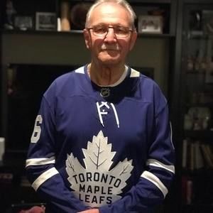 Meet your Posher, Aaron